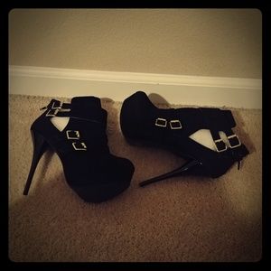 Women's faux Suade Platform Shoes